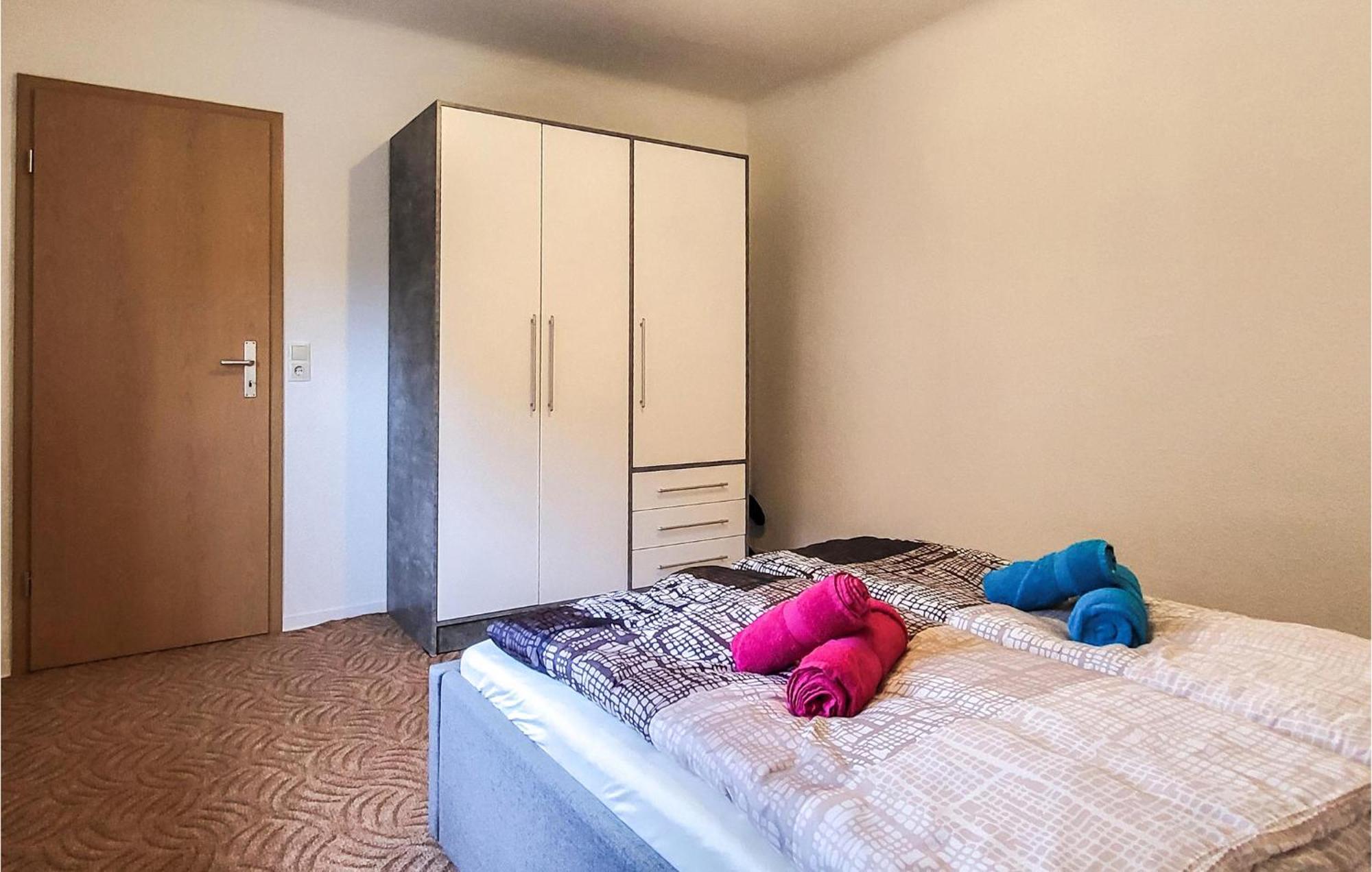 2 Bedroom Nice Apartment In Friedrichroda Esterno foto