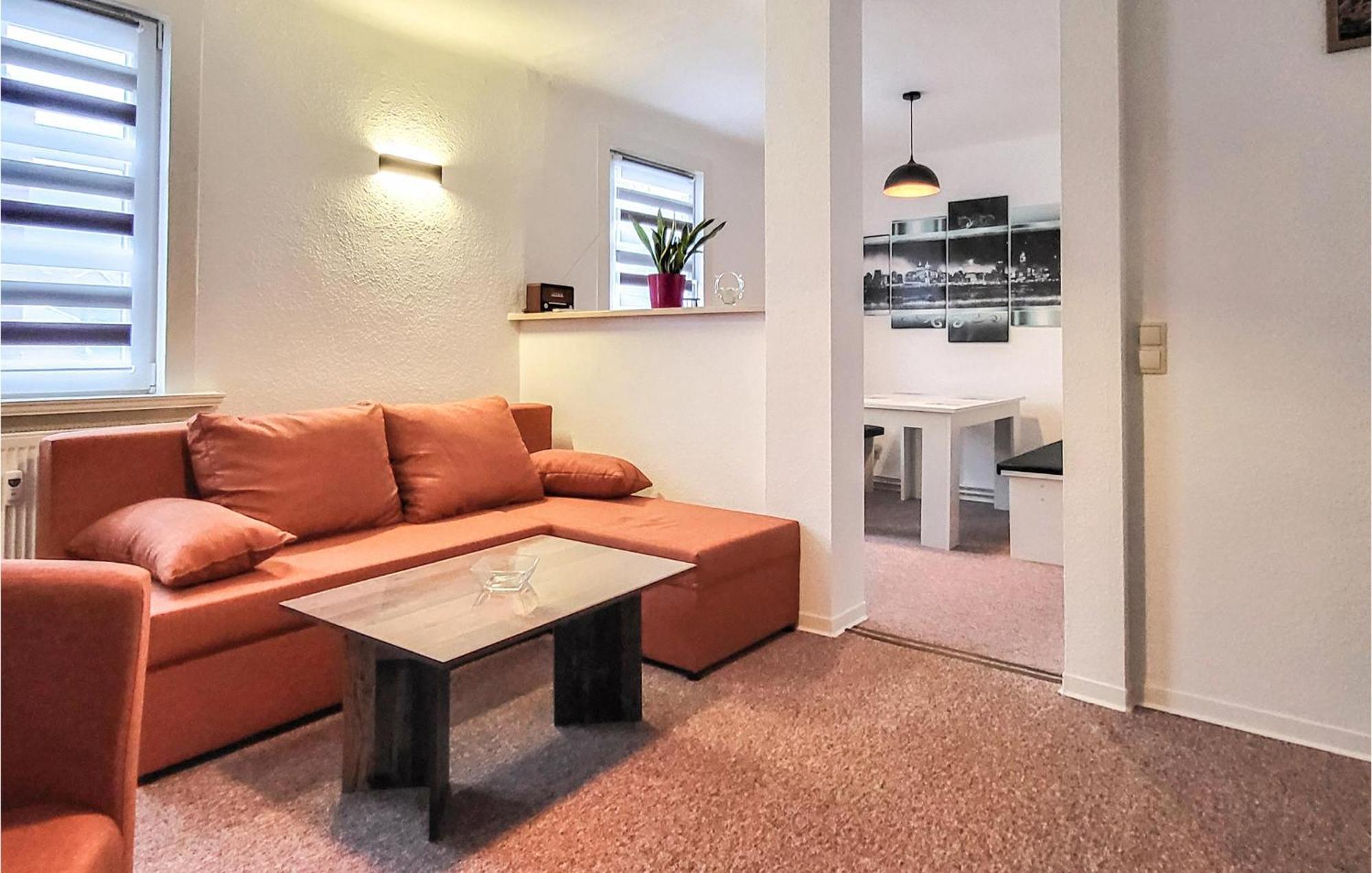 2 Bedroom Nice Apartment In Friedrichroda Esterno foto