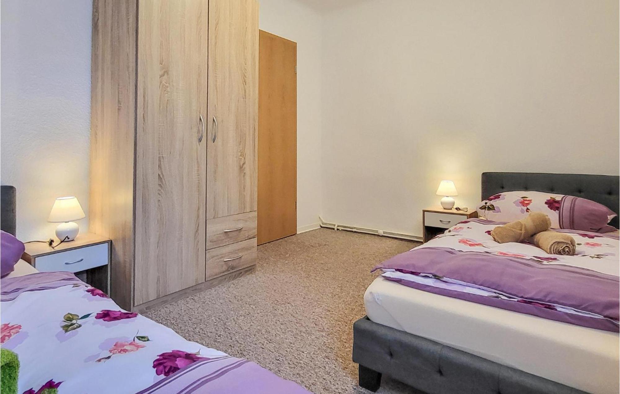 2 Bedroom Nice Apartment In Friedrichroda Esterno foto